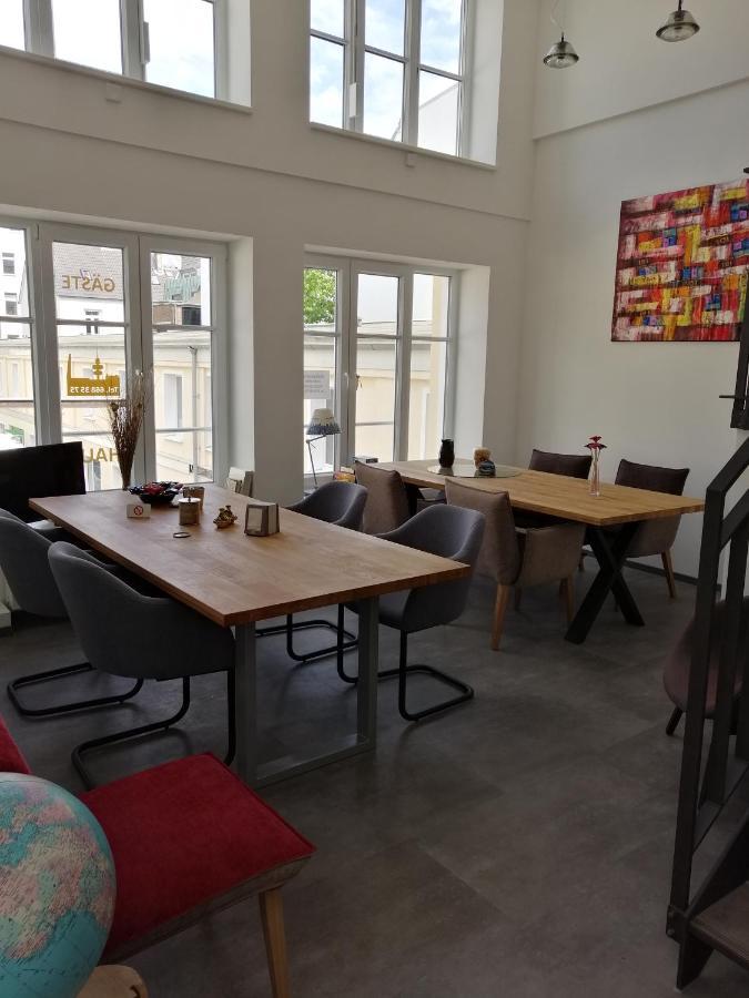 Gastehaus An Der Messe Hotell Hamburg-Harburg Exteriör bild