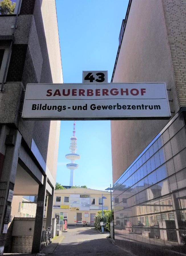 Gastehaus An Der Messe Hotell Hamburg-Harburg Exteriör bild