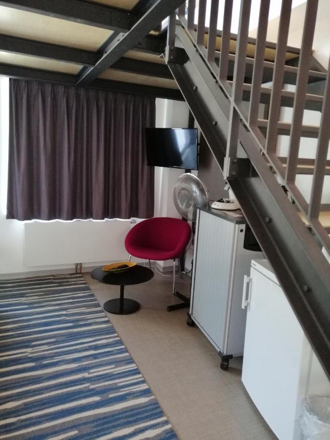 Gastehaus An Der Messe Hotell Hamburg-Harburg Exteriör bild